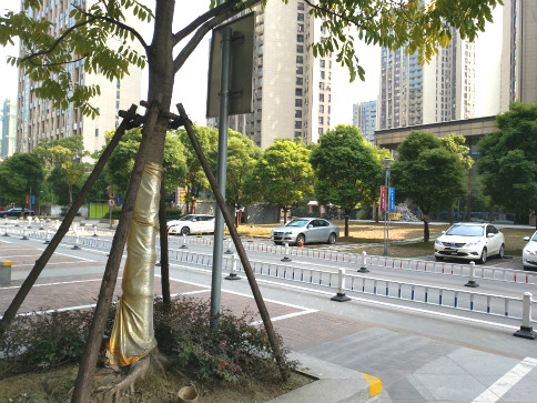 【停车场管理】大型机场停车场如何管理？
